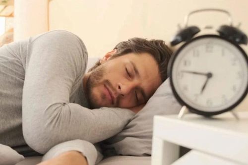 Làm sao để thức dậy mỗi sáng mà không cần cả loạt chuông báo thức?