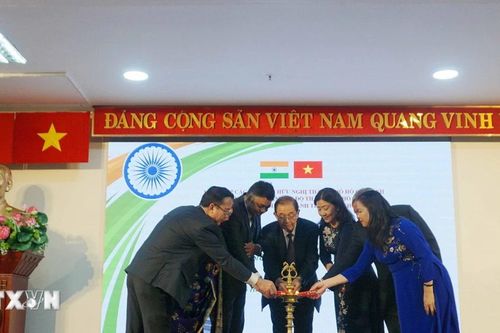 Thành phố Hồ Chí Minh: Kỷ niệm lần thứ 78 Ngày độc lập Cộng hòa Ấn Độ