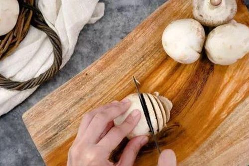 Mẹo giúp bảo quản nấm lâu ngày mà vẫn giữ được vị ngon