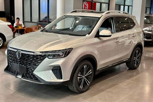 'Ké ngáng đường' Mazda CX-5 giảm giá 120 triệu đồng tại Việt Nam