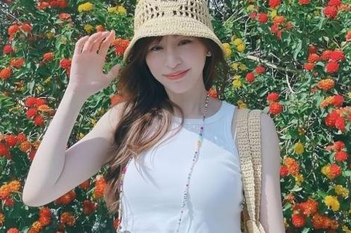 Ngọc nữ màn ảnh 2 lần bị bạn trai tung ảnh nóng, giờ lại được triệu người say đắm