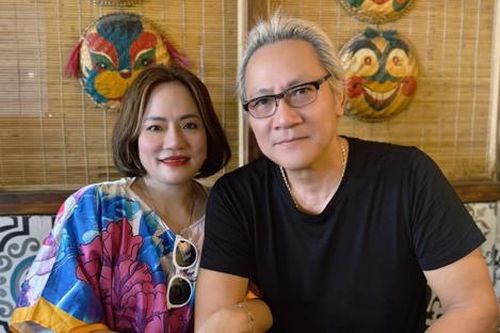 Sao nam Đi Giữa Trời Rực Rỡ công khai bà xã ngoài ngành trẻ đẹp