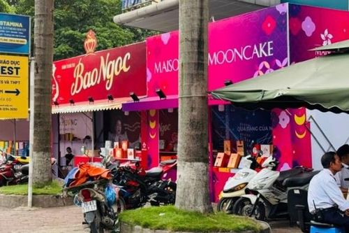 Sôi động thị trường bánh trung thu
