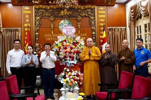 Hà Nội: Lãnh đạo Sở Nội vụ, Ban Tôn giáo Thủ đô chúc mừng Vu lan chư tôn đức lãnh đạo Giáo hội