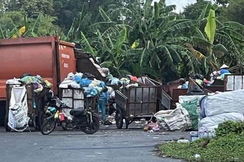 Cần Thơ: Bao giờ hết đổ rác bừa bãi để thành phố xanh - sạch - đẹp - an toàn?
