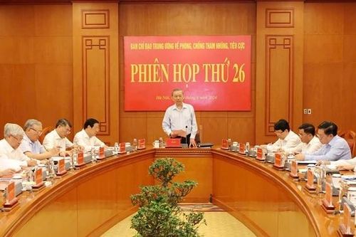 Tuyệt đối không chủ quan, thỏa mãn, tiếp tục triển khai mạnh mẽ, đồng bộ, kiên quyết, kiên trì đấu tranh phòng, chống tham nhũng, tiêu cực