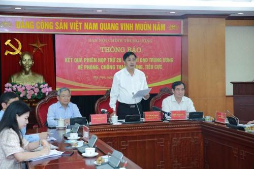 Xóa bỏ nhận thức 'không làm, không sai', chuẩn bị tốt nhân sự cho Đại hội Đảng XIV