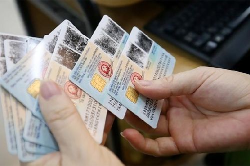 Ngừng giao dịch chứng khoán online nếu không cập nhật căn cước công dân từ 1/10