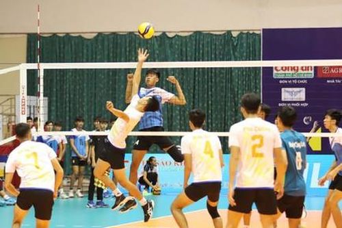 Giải bóng chuyền Công an TPHCM mở rộng: Bến Tre hạ Trà Vinh, rộng cửa vào bán kết