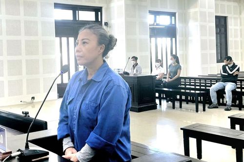 Lừa bán đất, người phụ nữ chiếm đoạt cả trăm triệu đồng