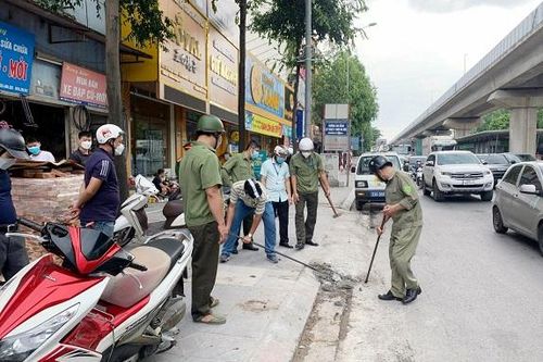 Tập trung nhận diện và xử lý những khó khăn, tồn tại để xây dựng 'diện mạo' quận thêm văn minh
