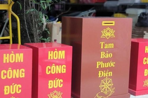 Minh bạch tiền công đức
