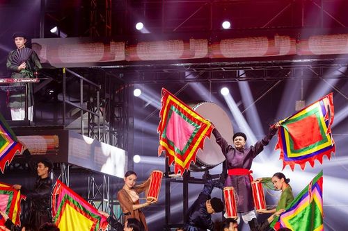 Kể chuyện lịch sử bằng âm nhạc