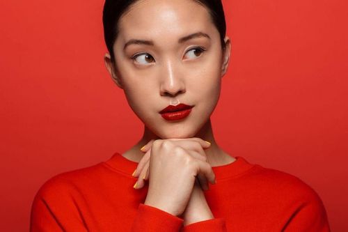 5 'red flag' của mỹ phẩm chăm sóc da
