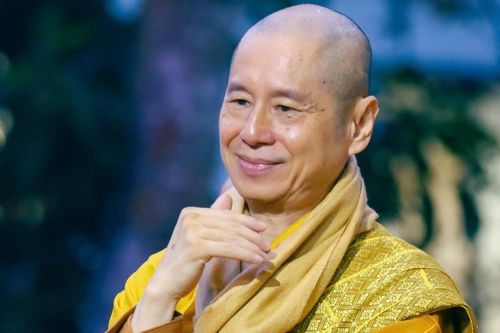 Ông Vương Tấn Việt bị nghi ngờ bằng cấp, phải 'truy vết' thế nào?