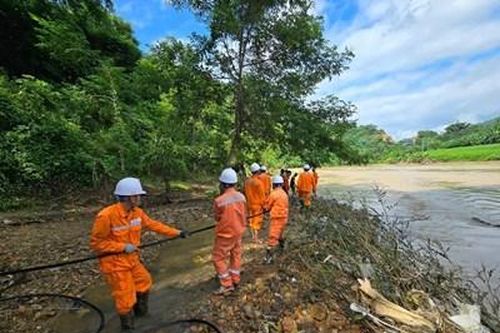 Tổng công ty Điện lực miền Bắc tổ chức ứng trực 24/24 giờ trong mùa mưa bão