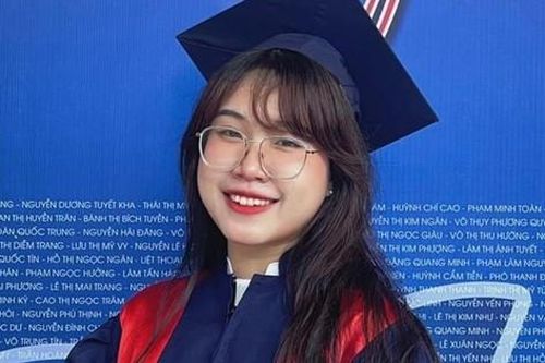 Thủ khoa kép nhận học bổng tích hợp Tiến sĩ và Thạc sĩ khi tốt nghiệp Đại học
