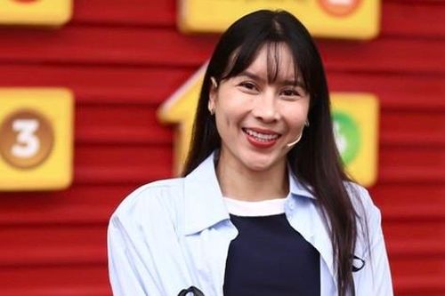 Lưu Hương Giang kể về quá khứ sớm mất cha, còn mẹ một mình gồng gánh nuôi hai con nhỏ