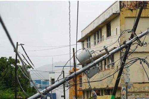 Bão Ernesto ở Mỹ ảnh hưởng nghiêm trọng tới lưới điện tại Puerto Rico