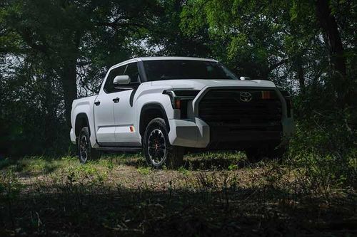 Toyota Tundra hybrid 2025 - bán tải địa hình TRD Rally 'nồi đồng cối đá'