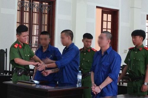 Rủ nhau đi buôn ma túy, bộ ba 'dắt nhau' vào tù