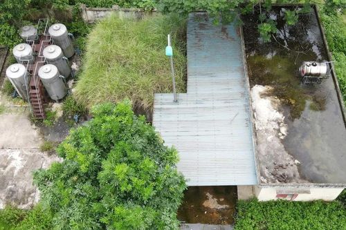 Dân vẫn 'khát' dù sống cạnh 2 nhà máy nước tiền tỷ ở Hà Tĩnh