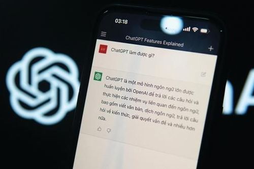Người trẻ 'chuyển mình' trong cuộc đua với Trí tuệ nhân tạo (AI)