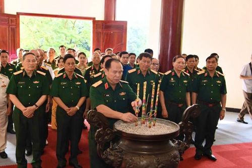 Tri ân các tướng lĩnh, người có công bảo vệ đất nước tại tỉnh Cao Bằng