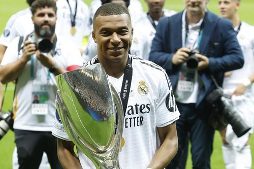 Mbappe nói về 50 bàn thắng sau Siêu cúp châu Âu