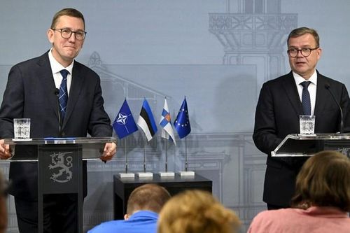 Thêm hai nước thành viên NATO tán thành Ukraine tấn công Nga