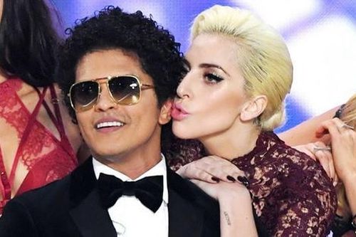 Lady Gaga 'bắt tay' cùng Bruno Mars, tên bài hát đã được hé lộ?