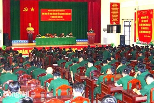 Quan tâm thực hiện dân chủ thực sự trong các hoạt động tại đơn vị