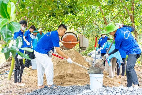 Sức trẻ xây dựng nông thôn mới