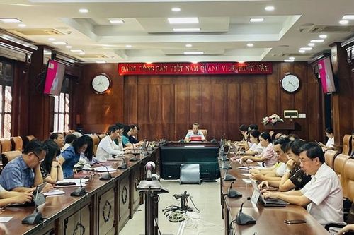Kinh tế - xã hội nước ta tiếp tục là điểm sáng ở khu vực và thế giới
