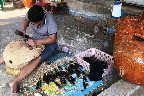Nghề làm mõ trên đồi Thủy Xuân