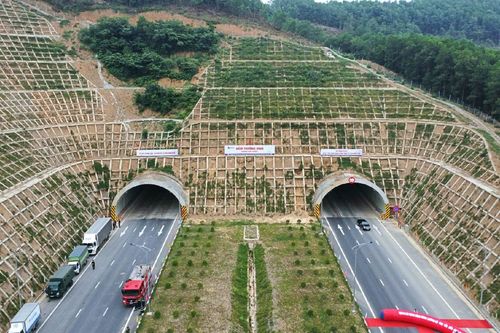 Giao thông Đèo Cả (HHV): Trúng thầu quản lý, vận hành thêm 03 hầm đường bộ lớn