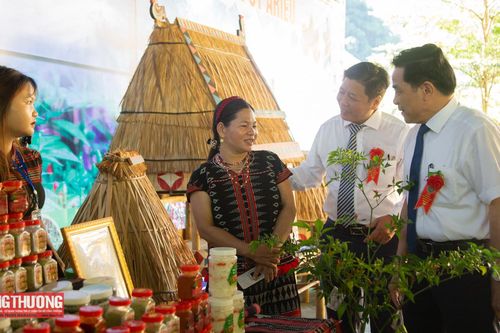 Quảng Nam: Quảng bá du lịch và nông sản vùng cao tại Lễ hội ớt A Riêu