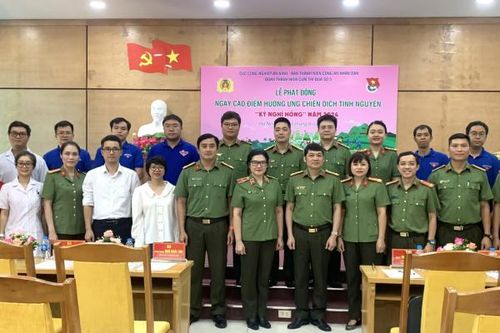 Chiến dịch 'Kỳ nghỉ hồng' trong tuổi trẻ Cụm Thi đua số 5 và Cục Công nghiệp an ninh