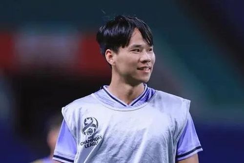 Hà Nội FC chia tay hậu vệ Văn Dũng