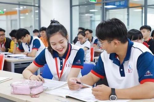 Đại học Kinh tế tài chính (UEF) và Đại học Multimedia Nusantara - Indonesia hợp tác