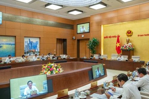 Vẫn băn khoăn về mô hình tổ chức của văn phòng công chứng