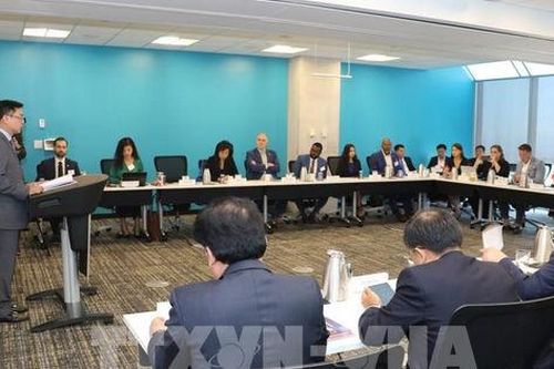 Mở ra cơ hội hợp tác trong lĩnh vực năng lượng, sản xuất và tài chính