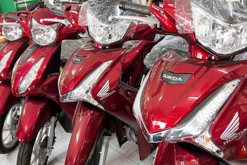Giá xe Future 125 mới nhất giảm mạnh, Wave Alpha và RSX lo lắng cạnh tranh