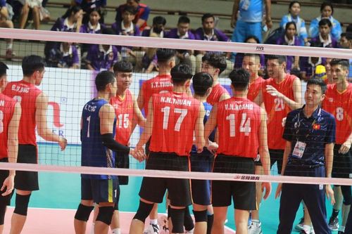 ĐT bóng chuyền Việt Nam bất ngờ thua Philippines ở chặng 1 SEA V.League 2024