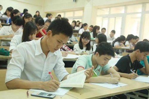 Đề xuất 8 tiêu chuẩn đánh giá chất lượng chương trình đào tạo đại học