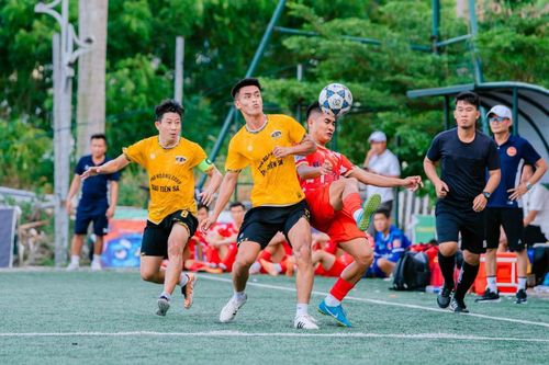Kịch bản không tưởng đã xảy ra tại Giải bóng đá tranh Cup Chuyên đề Công an TP Đà Nẵng