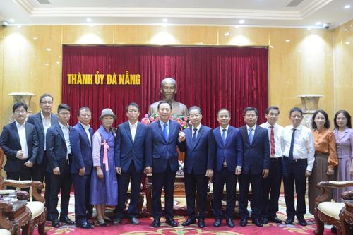 Bí thư Thành ủy Đà Nẵng Nguyễn Văn Quảng tiếp đoàn công tác huyện Bonghwa (Hàn Quốc)