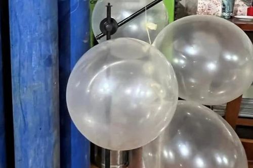 Tác hại khôn lường của bóng cười đối với sức khỏe
