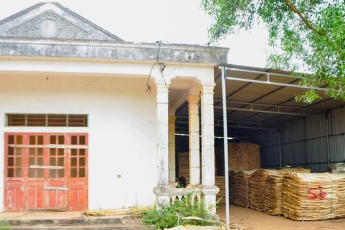 Khu tái định cư ở Nghệ An bị bỏ hoang hàng thập kỷ