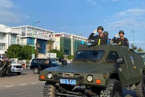 Công an Bình Thuận lập 136 tổ tuần tra vũ trang truy quét các loại tội phạm